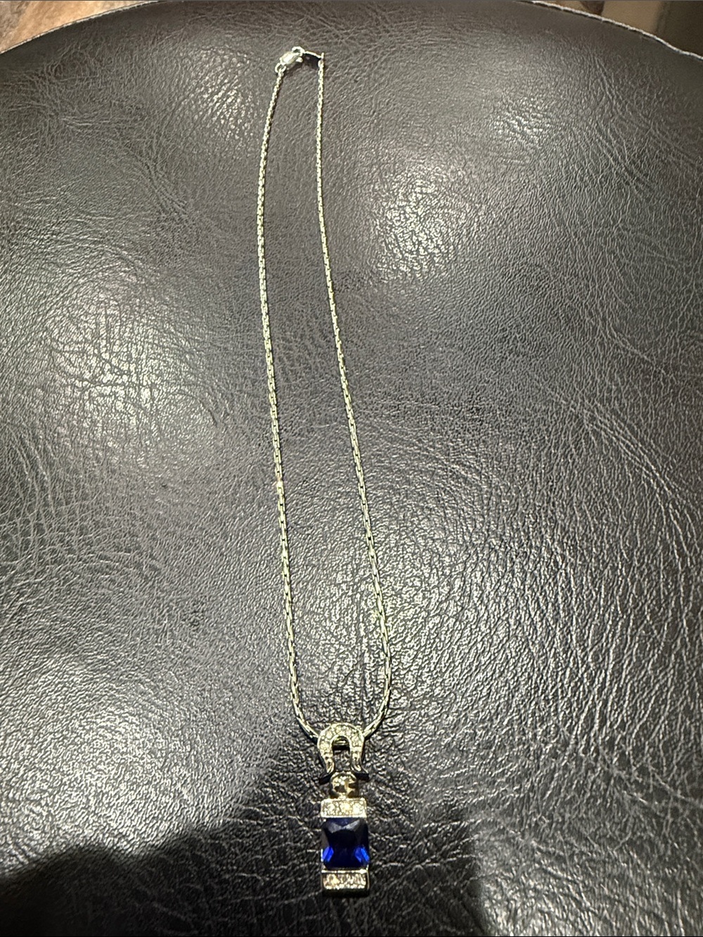 Silver tone blue stone necklace